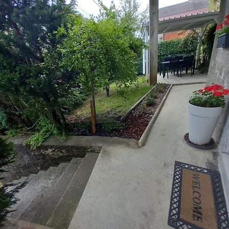 Apartman Mr Guest Крапина Екстериор снимка
