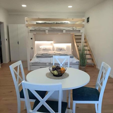 Apartman Mr Guest Крапина Екстериор снимка