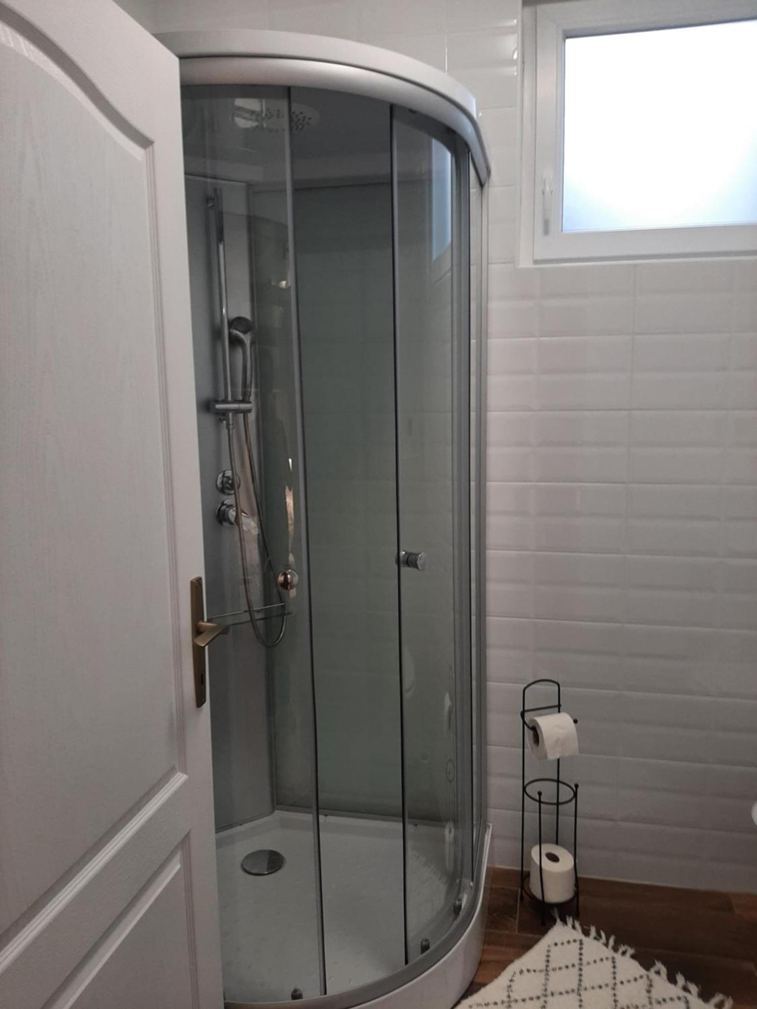 Apartman Mr Guest Крапина Екстериор снимка